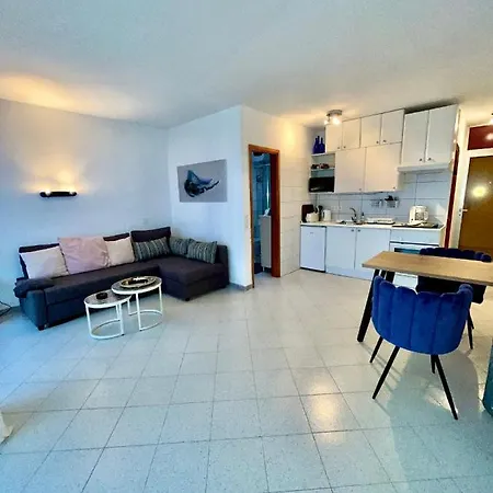 Ocean Kiss Апартаменты